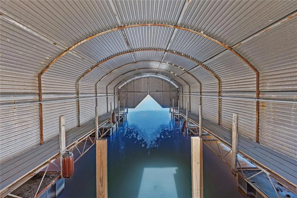 Dawsonville, Georgia 30534, United States, 3 Bedrooms Bedrooms, ,4 BathroomsBathrooms,Residential,Pending,80551