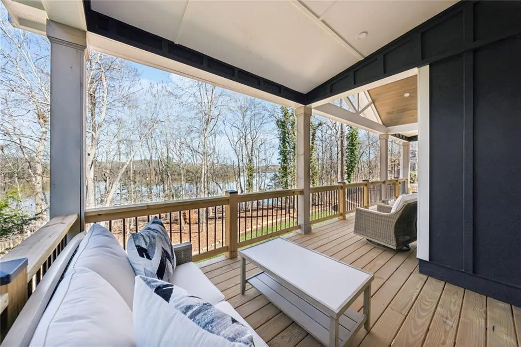 Dawsonville, Georgia 30534, United States, 3 Bedrooms Bedrooms, ,4 BathroomsBathrooms,Residential,Pending,80551