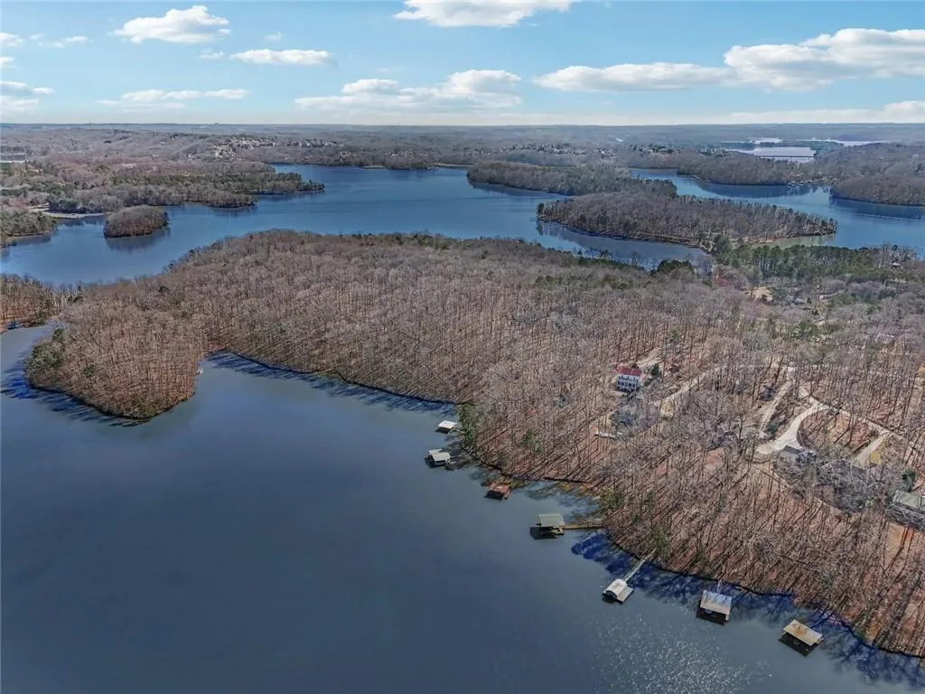 Dawsonville, Georgia 30534, United States, 3 Bedrooms Bedrooms, ,4 BathroomsBathrooms,Residential,Pending,80551