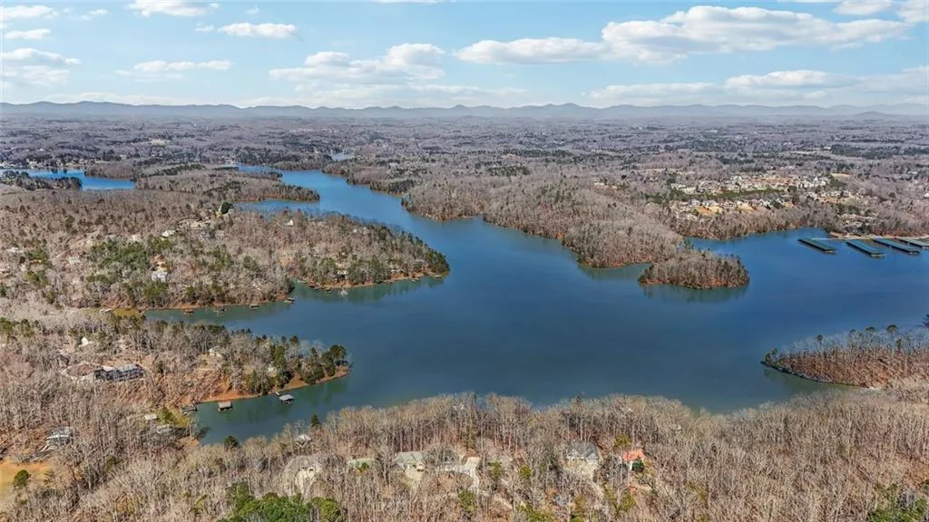 Dawsonville, Georgia 30534, United States, 3 Bedrooms Bedrooms, ,4 BathroomsBathrooms,Residential,Pending,80551