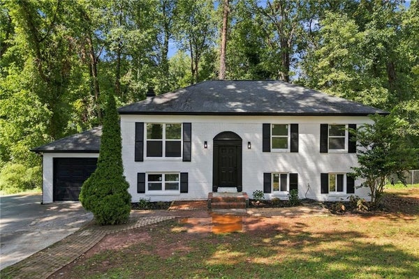 4404 CEDAR RIDGE TRL, STONE MOUNTAIN, GA 30083 - Image fdc2b1442972fbc6725dd4ce89fcbcd5/3911166691