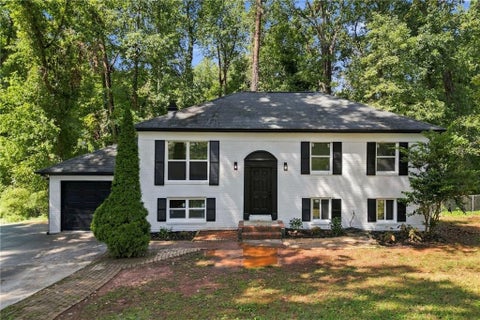Homes For Sale - 4404 Cedar Ridge Trail<br/> Stone Mountain, GA 30083