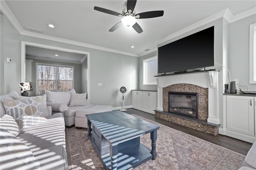 5444 Pleasant Hill Lane