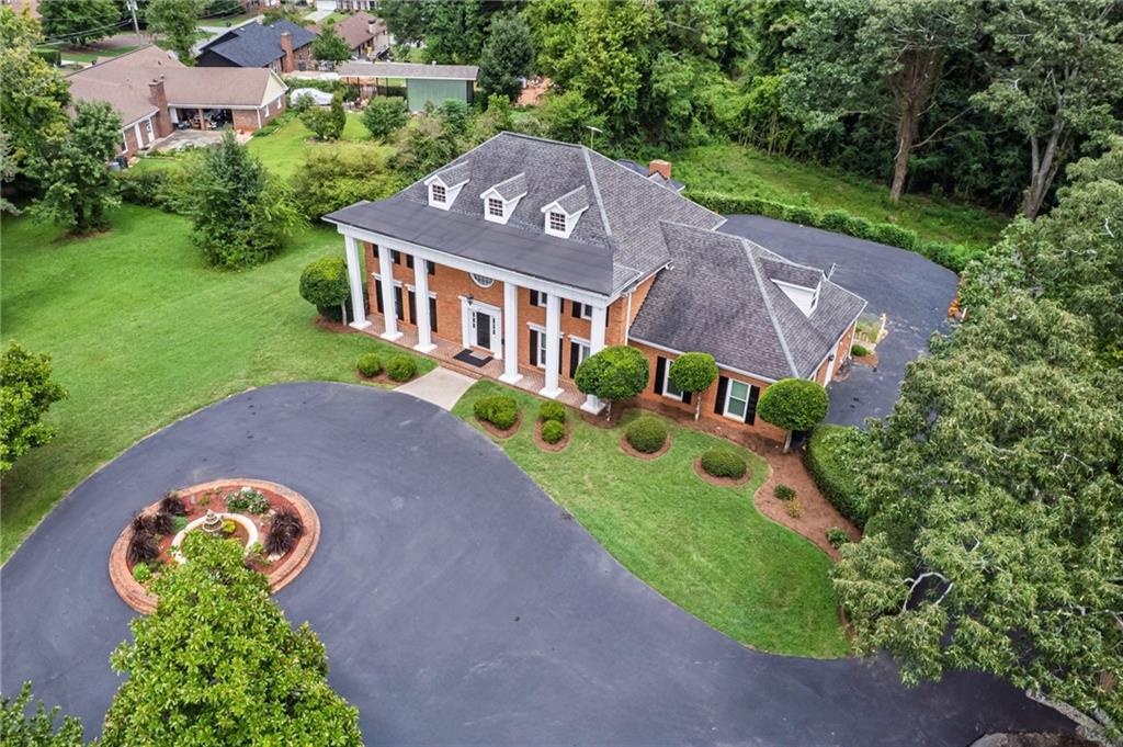 1216 Pleasant Hill Road