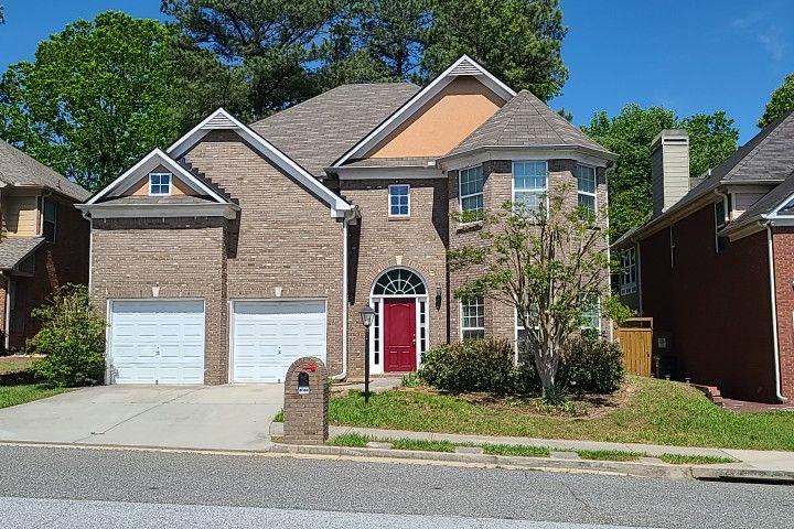 2853 Newtons Crest Circle, Snellville, Georgia image 2