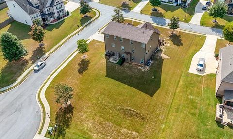 A home in Powder Springs