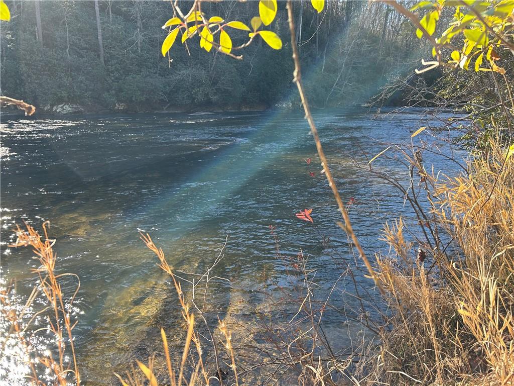 000 Twin River Orchard Road