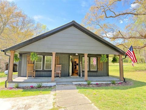 Homes For Sale - 394 Knight Road<br/> Rockmart, GA 30153