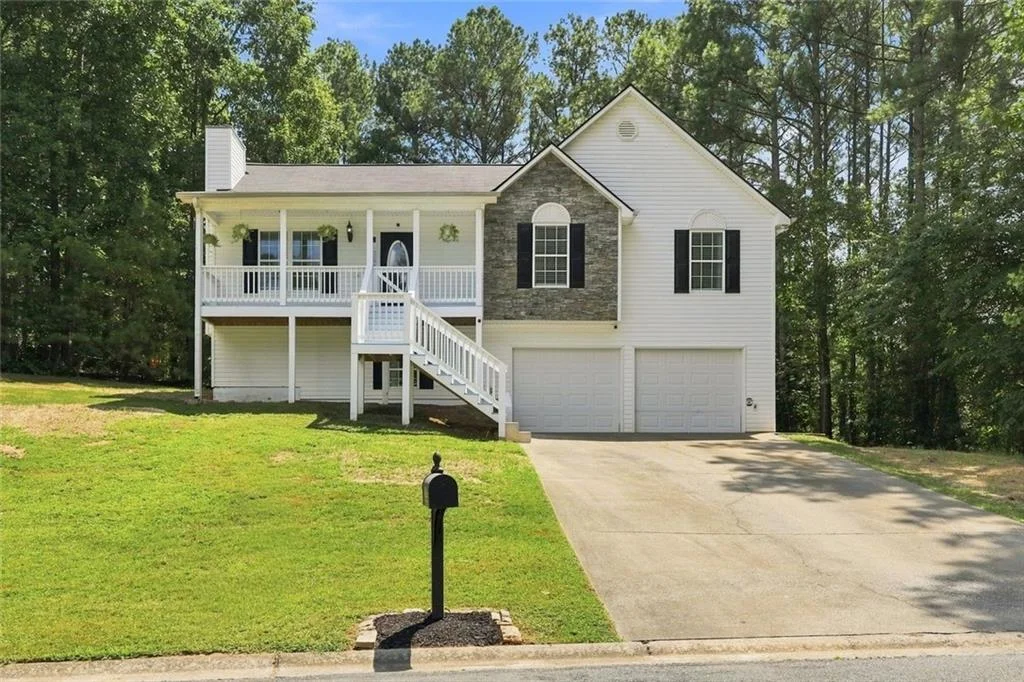 129 Greatwood Drive, White, GA, 30184
