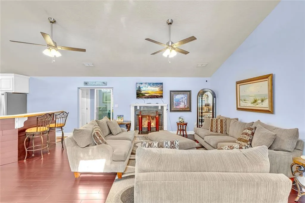 Fairburn, Georgia 30213, United States, 4 Bedrooms Bedrooms, ,2 BathroomsBathrooms,Residential,Active,207439