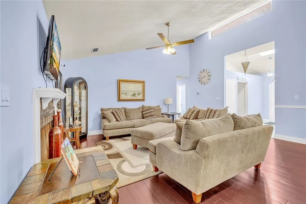 Fairburn, Georgia 30213, United States, 4 Bedrooms Bedrooms, ,2 BathroomsBathrooms,Residential,Active,207439