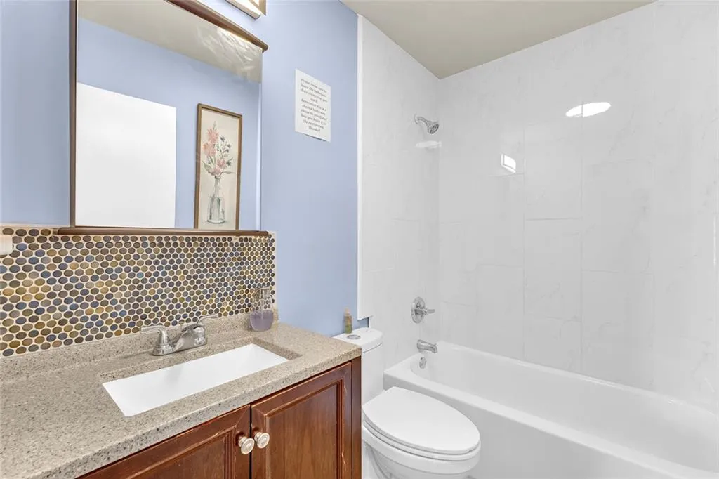 Fairburn, Georgia 30213, United States, 4 Bedrooms Bedrooms, ,2 BathroomsBathrooms,Residential,Active,207439