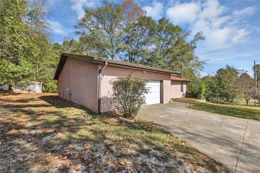 Fairburn, Georgia 30213, United States, 4 Bedrooms Bedrooms, ,2 BathroomsBathrooms,Residential,Active,207439