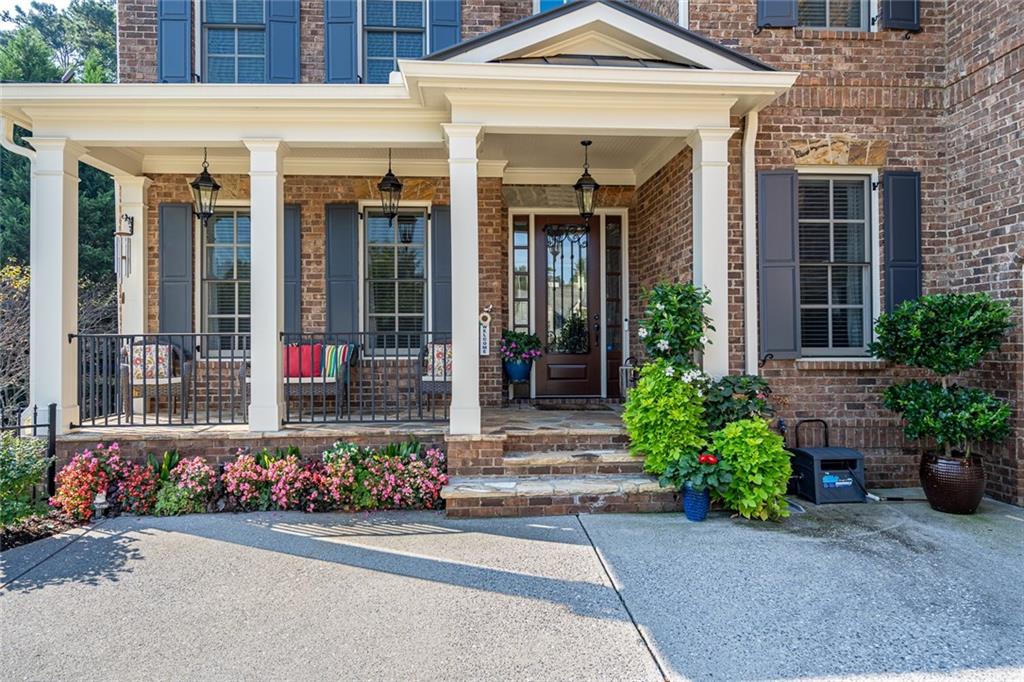 1145 Hamilton Estates Drive NW