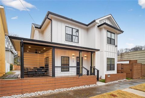 Photo of 429 Grant Street SE, Atlanta, GA 30312 (MLS # 7708349)