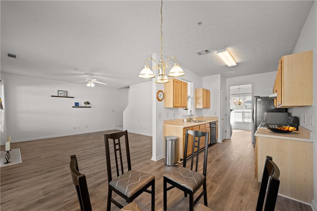 2547 AVERY PARK Circle