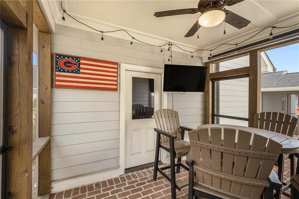 663 Oglethorpe Avenue