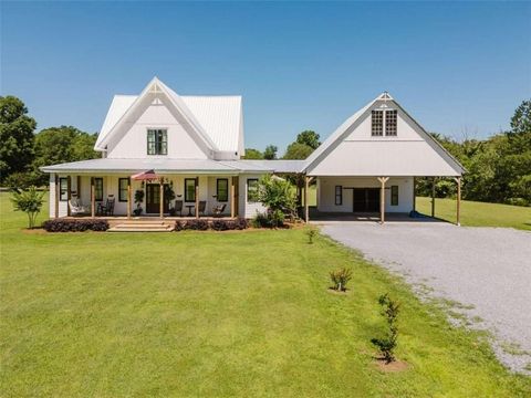 A home in Cedartown