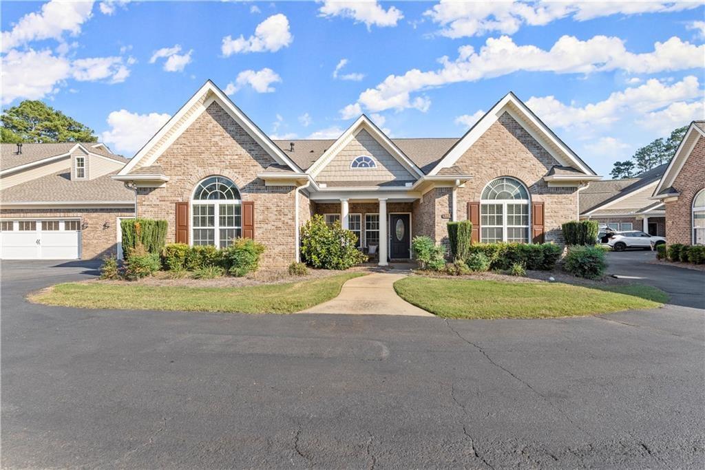 945 Savannah Commons Drive NE 1