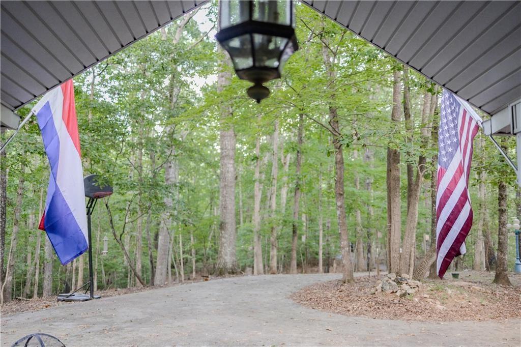 1063 Grindle Bridge Road