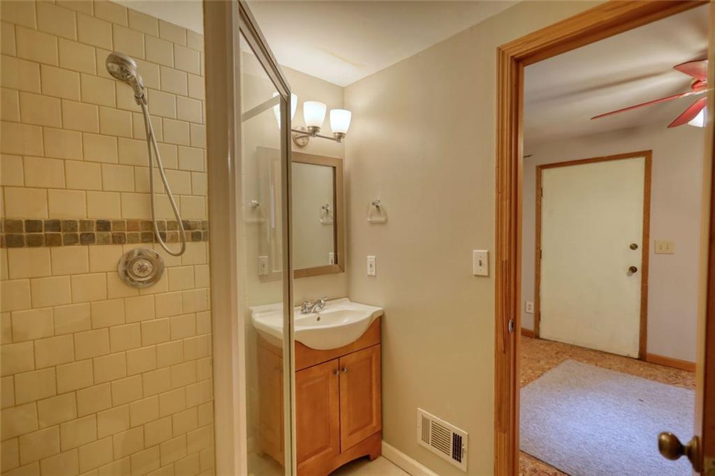 THE GLENNS - Residential