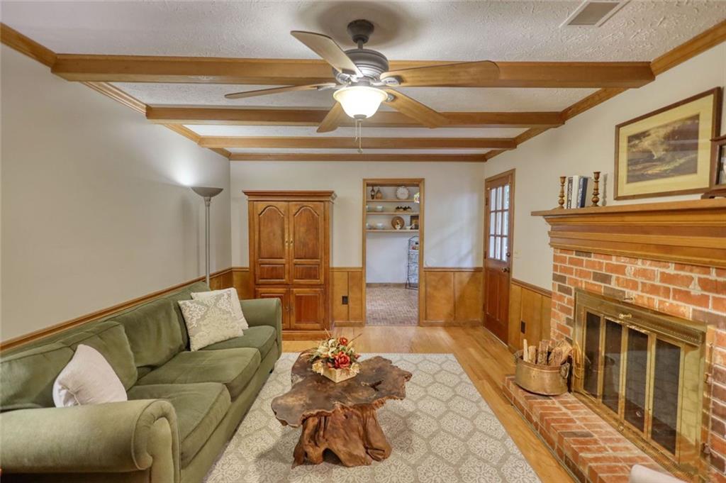 3311 Creek Hollow Drive, Marietta, Georgia image 7
