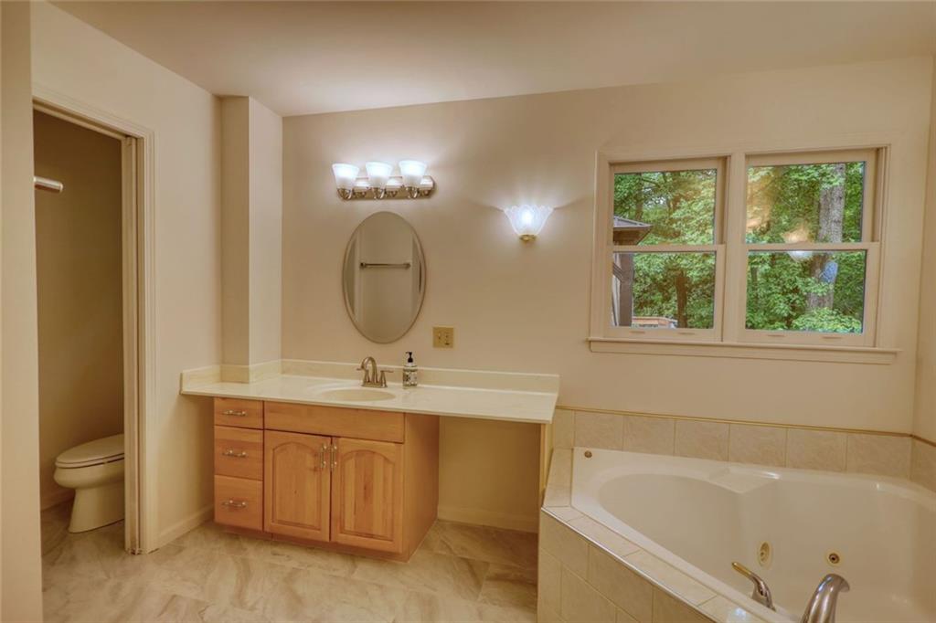 3311 Creek Hollow Drive, Marietta, Georgia image 46