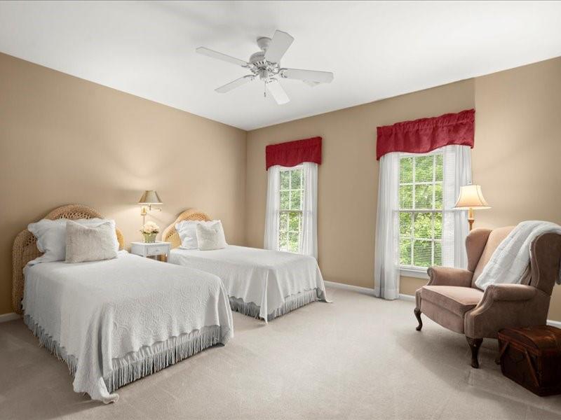 Seven Oaks - Residential