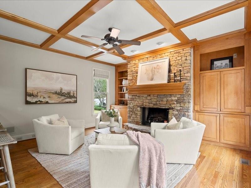Seven Oaks - Residential