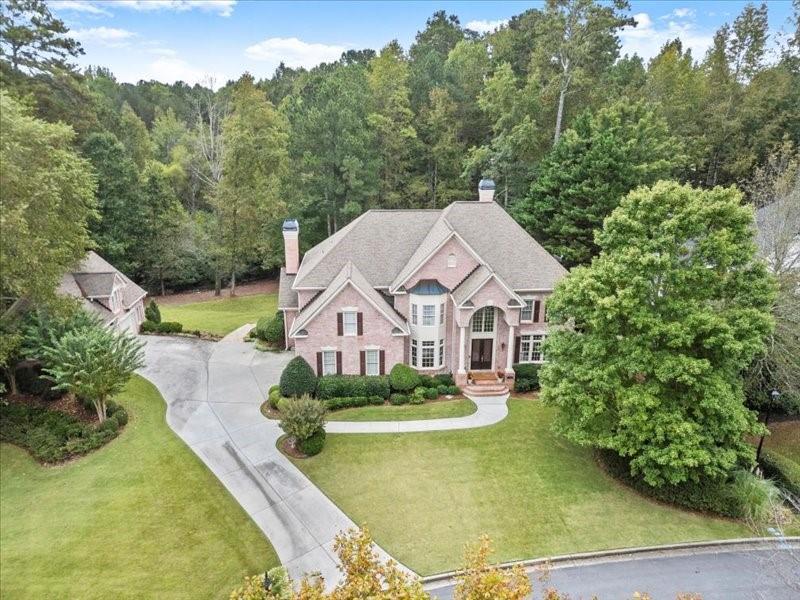 585 Meadows Creek Drive