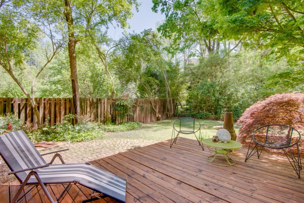 2469 Hunting Valley Drive, Decatur, Georgia image 35