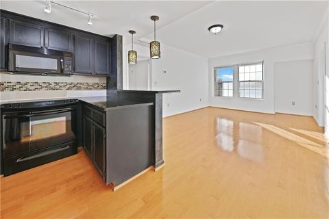 199 14th Street NE 810 Atlanta GA 30309