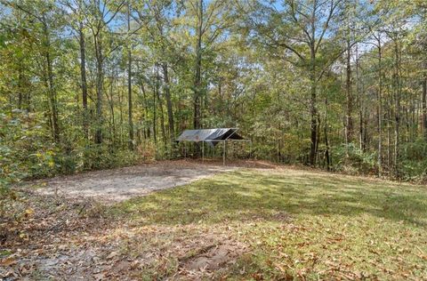 A home in Whitesburg