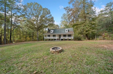 A home in Whitesburg