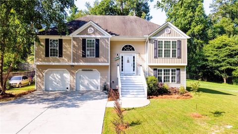 Homes For Sale - 6277 N Sweetwater Road<br/> Lithia Springs, GA 30122