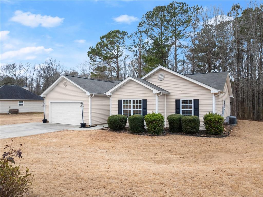 1624 Brook Lane, Monroe, Georgia image 3