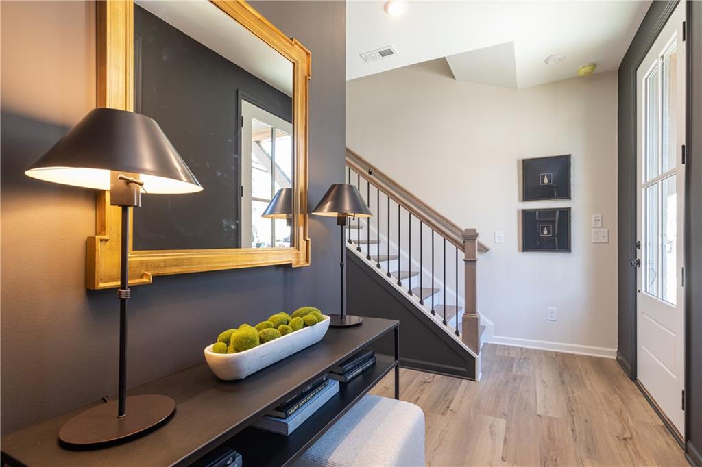 1507 Canary Court SE 52