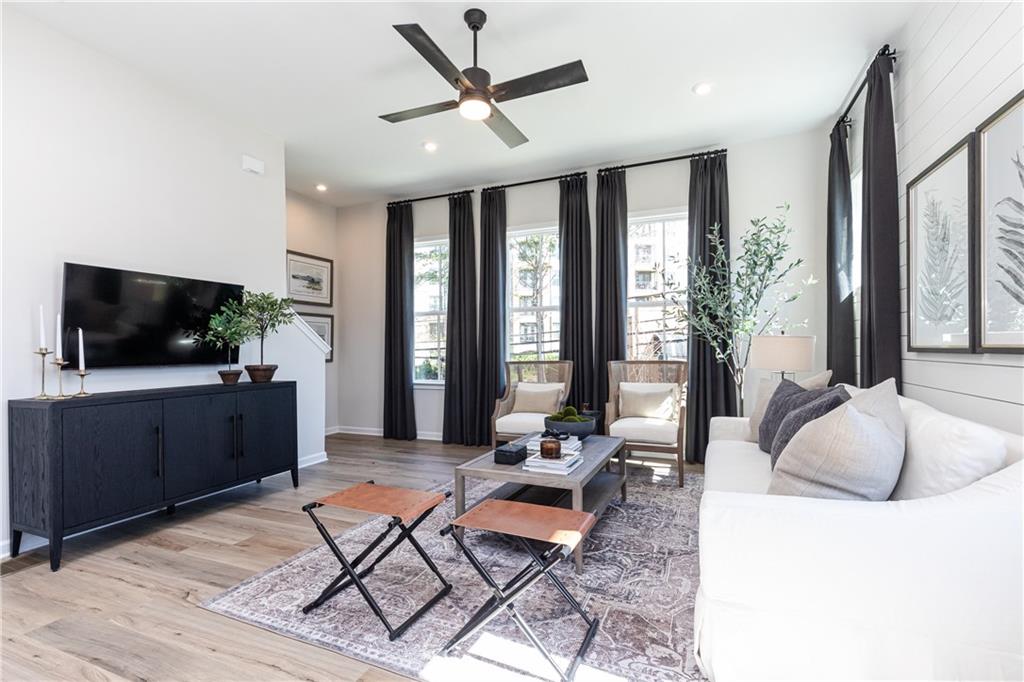 1507 Canary Court SE 52