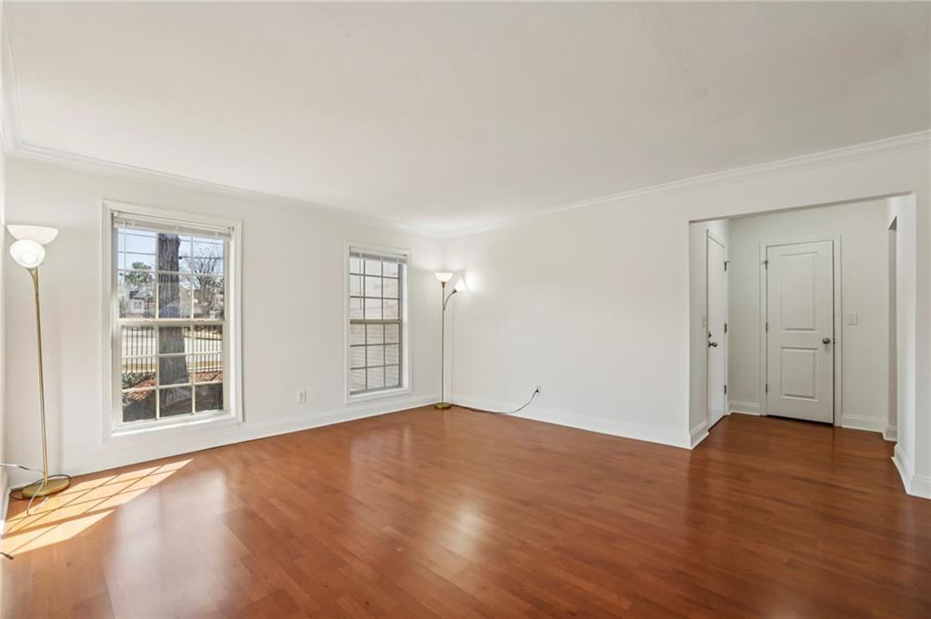 750 Dalrymple Road B4