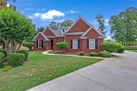 Homes For Sale - 1807 Phillips Court<br/> Conyers, GA 30094
