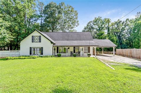 2896 Tiffany Circle Lawrenceville GA 30044