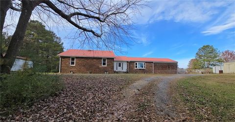 10746 Highway 53 W Talking Rock GA 30175