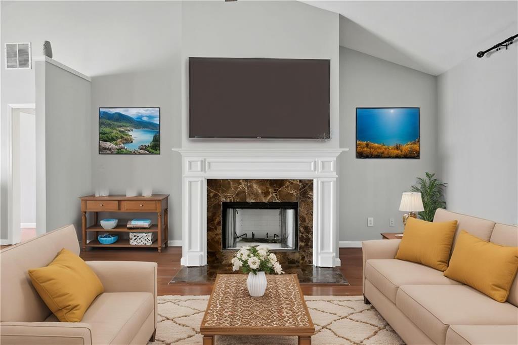 2400 Hampton Estates Drive SW