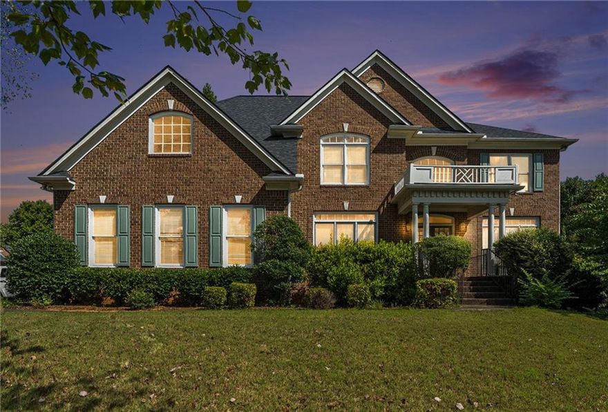 This spacious home features seven inviting bedrooms and five full bathrooms, along with a beautifully finished basement, perfect for relaxation or recreation. The modern kitchen boasts stunning quartz countertops, making it a chef’s dream and an ideal space for entertaining family and friends. Nestled within the highly acclaimed Lassiter High School district, this property offers not only a great educational opportunity but also the convenience of being just three minutes away from shopping, dining, and entertainment options. 
It’s the perfect blend of comfort, style, and location for your next family gathering!