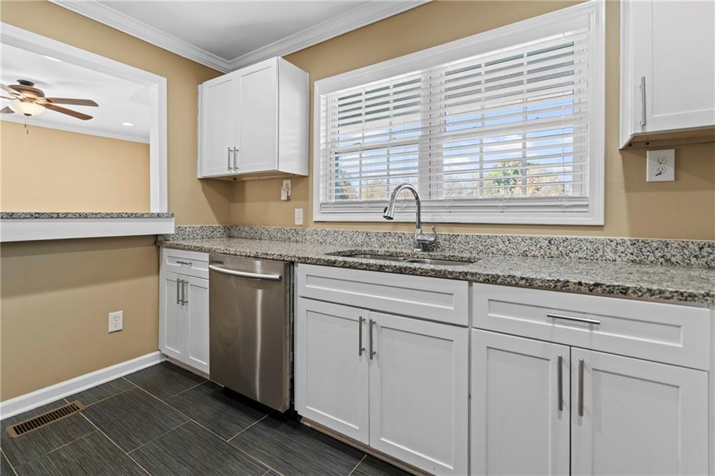 Vine City - Residential Lease