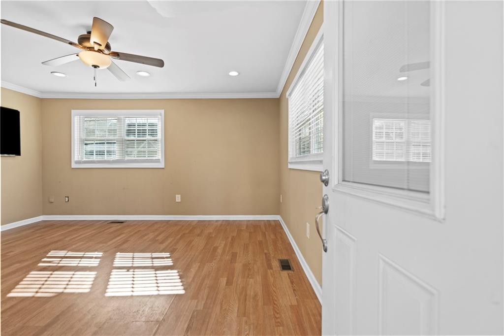 Vine City - Residential Lease