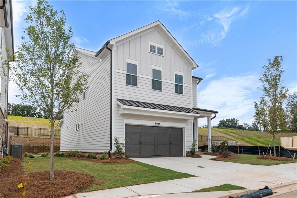 651 Summitt Hill Way