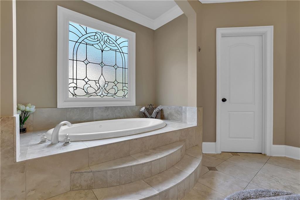 15900 Meadow King Way, Alpharetta, Georgia image 40