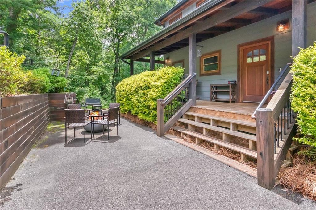 175 Mountain Brooks Road