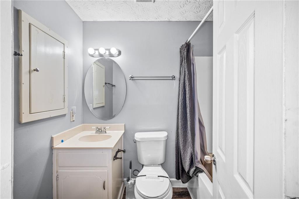 CHEATHAM SPRINGS - Residential